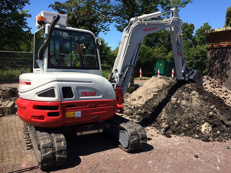 Drie nieuwe minikranen